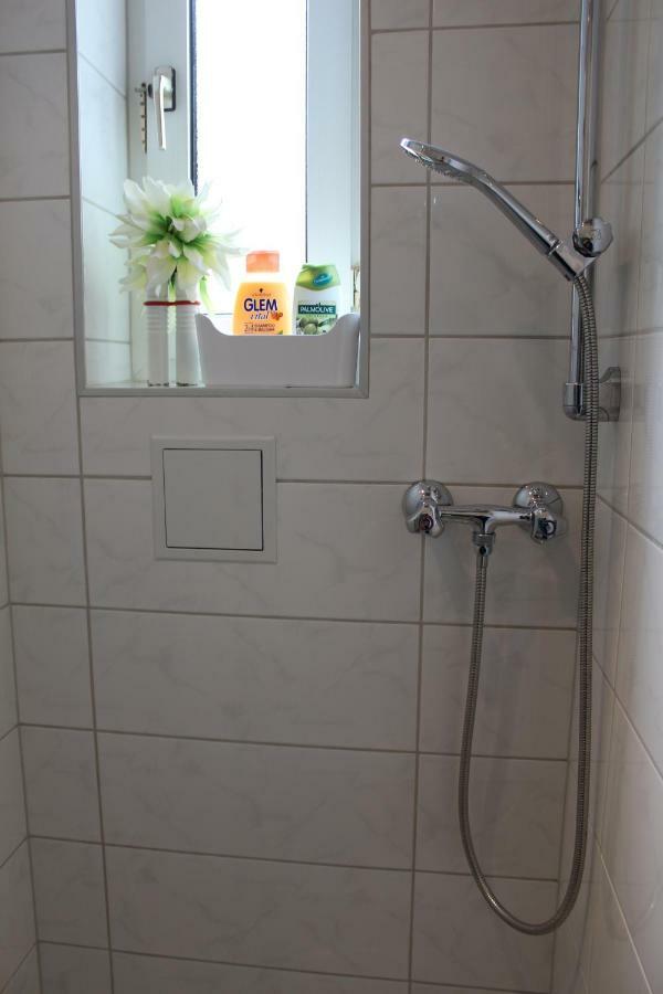 Cosy Appartement Close To City Wina Bagian luar foto